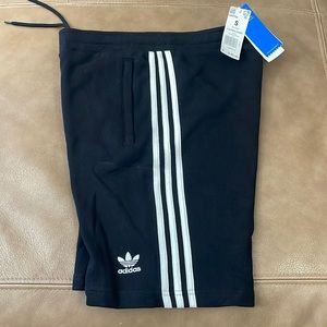 COPY - Men’s Adidas essential sweat fleece 3 stripe shorts Sm NEW WITH TAGS NWT